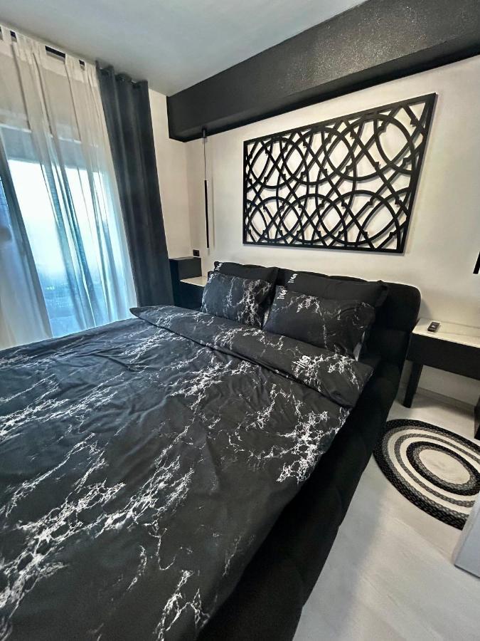 Sandev Apartments Black&White Štip 외부 사진